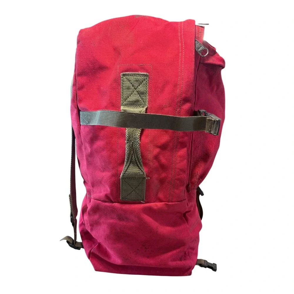 Vintage 1985 Helena Industries Red Canvas FSS Personal Gear Pack Backpack USA